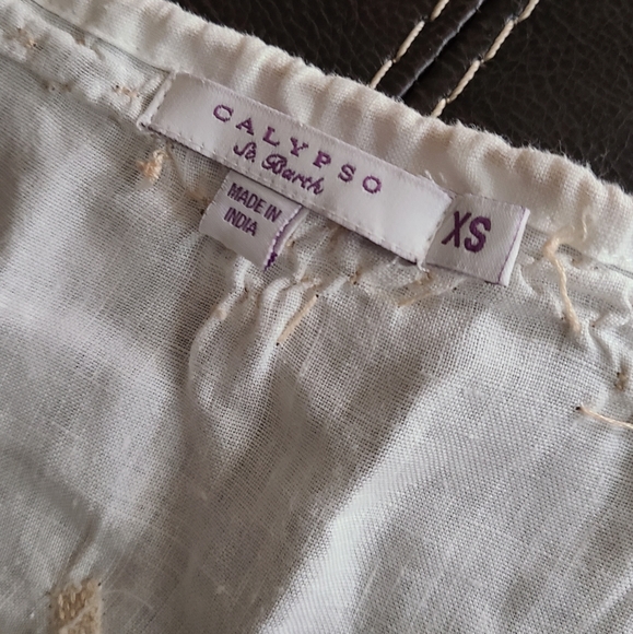 Beautiful blouse - Picture 2 of 7